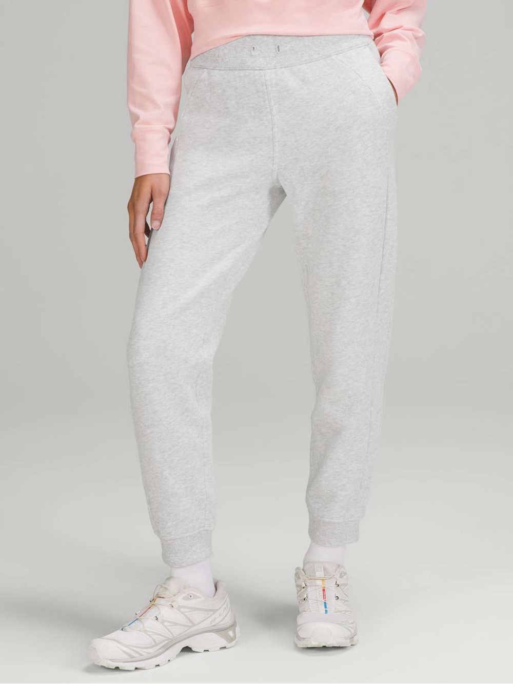 Lululemon Size 8 Scuba High Rise 7/8 Length Jogger Pants